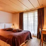 Daire Luxurious Flat With Jacuzzi Sauna