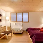 Lägenhet Luxurious Flat With Jacuzzi Sauna *