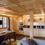 Luxurious Flat With Jacuzzi Sauna Schönried