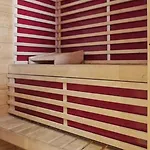 Lägenhet Luxurious Flat With Jacuzzi Sauna Schönried