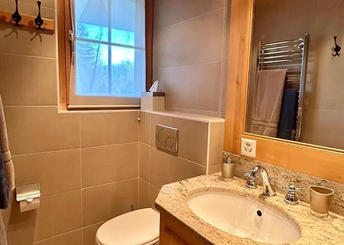 Luxurious Flat With Jacuzzi Sauna *