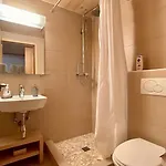 Διαμέρισμα Luxurious Flat With Jacuzzi Sauna Schönried