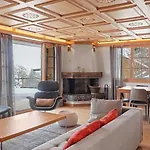 Luxurious Flat With Jacuzzi Sauna Διαμέρισμα *