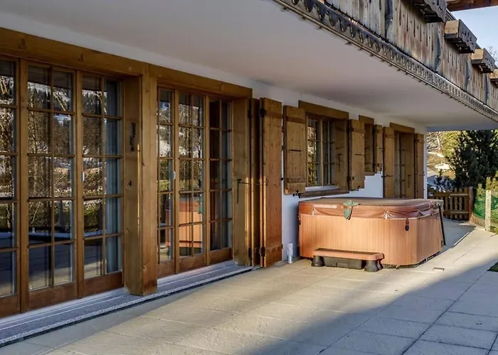 شقة Luxurious Flat With Jacuzzi Sauna *